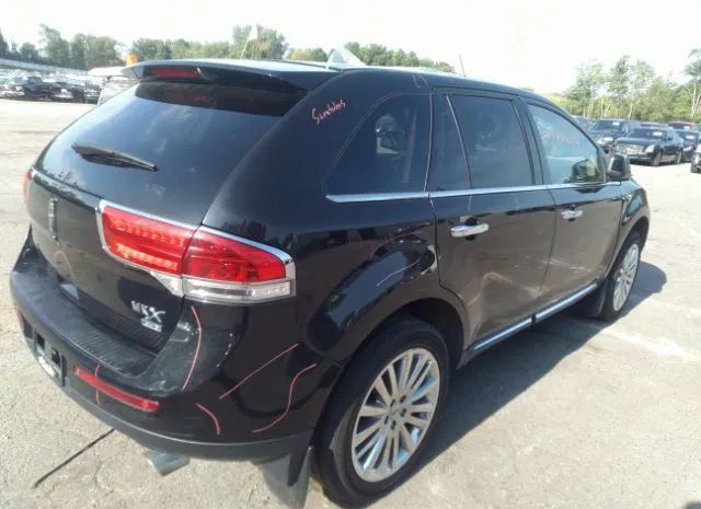 Photo 3 VIN: 2LMDJ8JK9BBJ15789 - LINCOLN MKX 