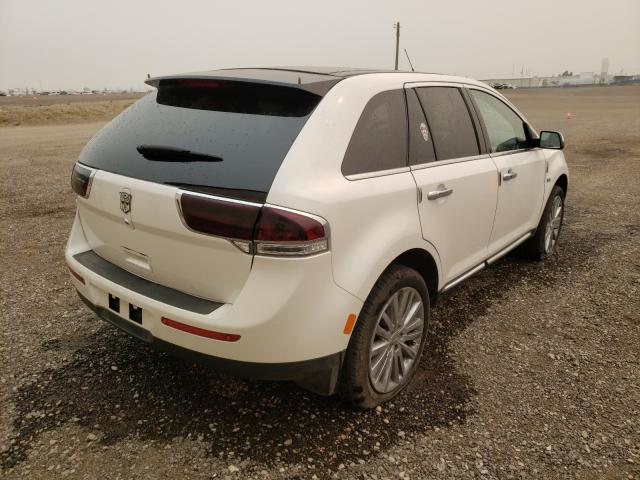 Photo 3 VIN: 2LMDJ8JK9BBJ18028 - LINCOLN MKX 