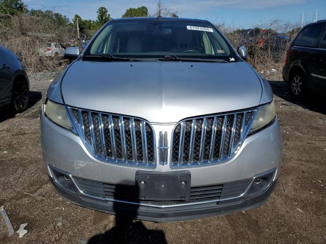 Photo 4 VIN: 2LMDJ8JK9BBJ28591 - LINCOLN MKX 