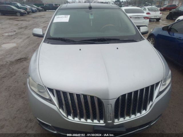 Photo 5 VIN: 2LMDJ8JK9CBL05402 - LINCOLN MKX 