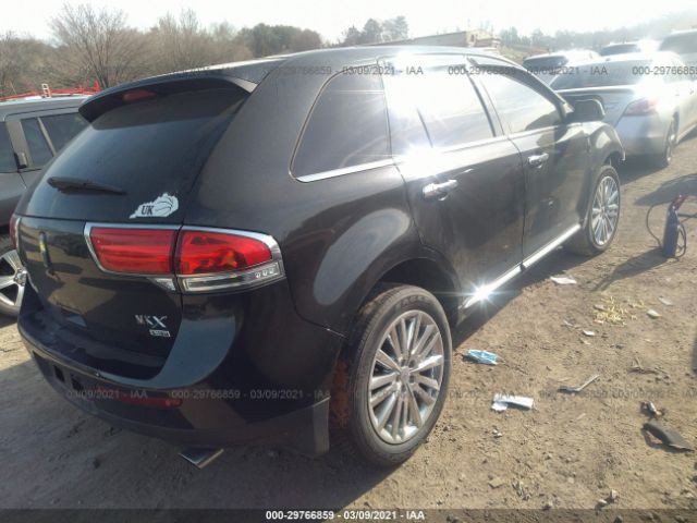 Photo 3 VIN: 2LMDJ8JK9CBL09997 - LINCOLN MKX 