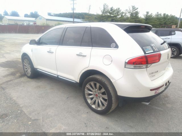 Photo 2 VIN: 2LMDJ8JK9CBL17890 - LINCOLN MKX 