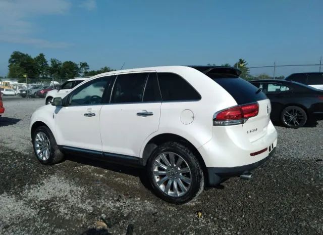 Photo 2 VIN: 2LMDJ8JK9CBL17906 - LINCOLN MKX 