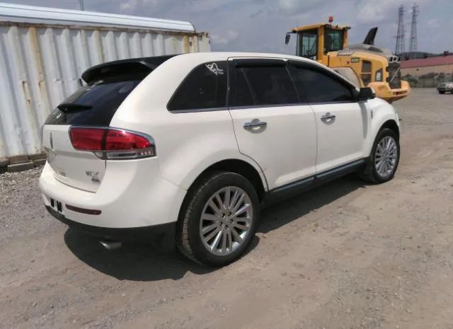 Photo 3 VIN: 2LMDJ8JK9DBL12271 - LINCOLN MKX 