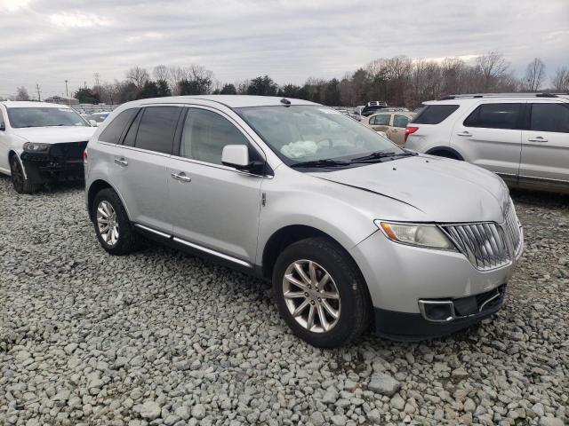 Photo 3 VIN: 2LMDJ8JKXBBJ07409 - LINCOLN MKX 