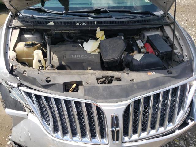 Photo 6 VIN: 2LMDJ8JKXBBJ09869 - LINCOLN MKX 