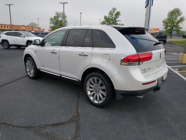 Photo 5 VIN: 2LMDJ8JKXBBJ12223 - LINCOLN MKX 