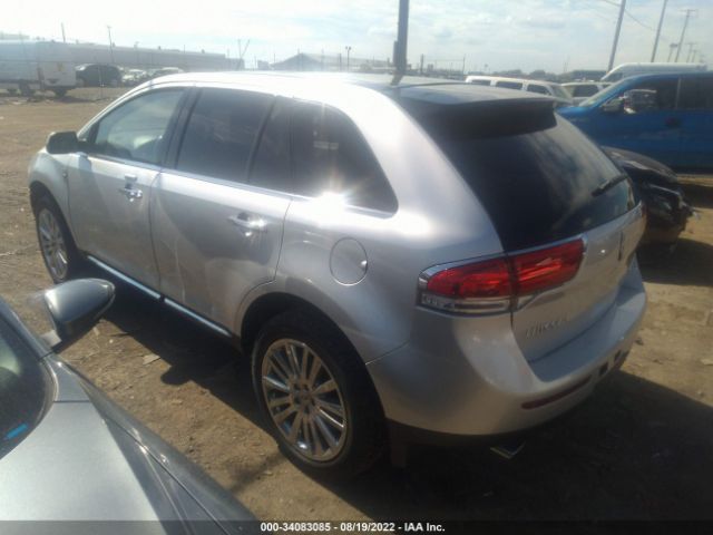 Photo 2 VIN: 2LMDJ8JKXBBJ23187 - LINCOLN MKX 