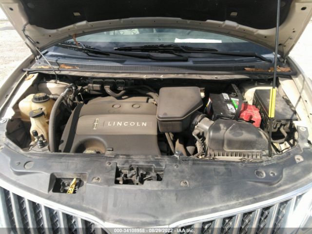 Photo 9 VIN: 2LMDJ8JKXBBJ28566 - LINCOLN MKX 