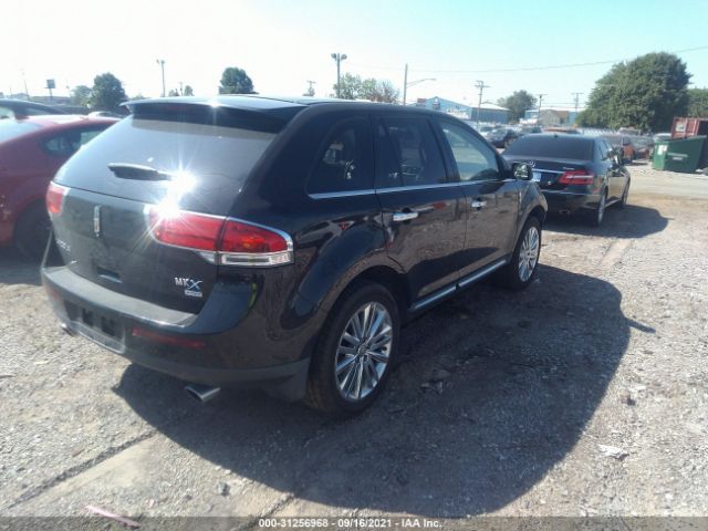 Photo 3 VIN: 2LMDJ8JKXBBJ34223 - LINCOLN MKX 