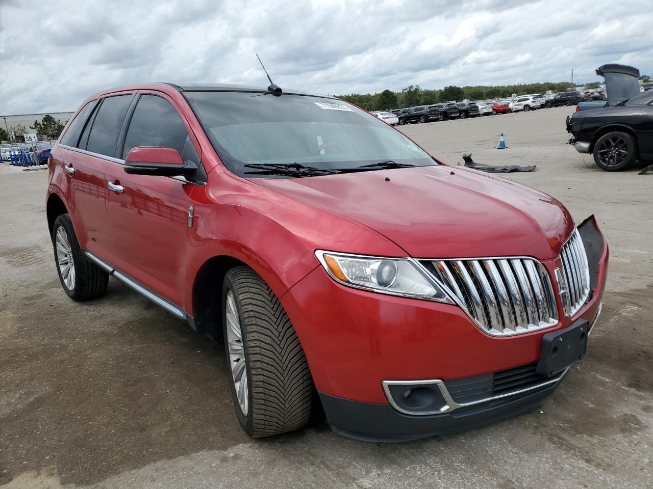 Photo 3 VIN: 2LMDJ8JKXCBL16103 - LINCOLN MKX 