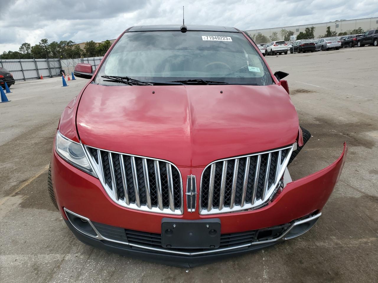 Photo 4 VIN: 2LMDJ8JKXCBL16103 - LINCOLN MKX 