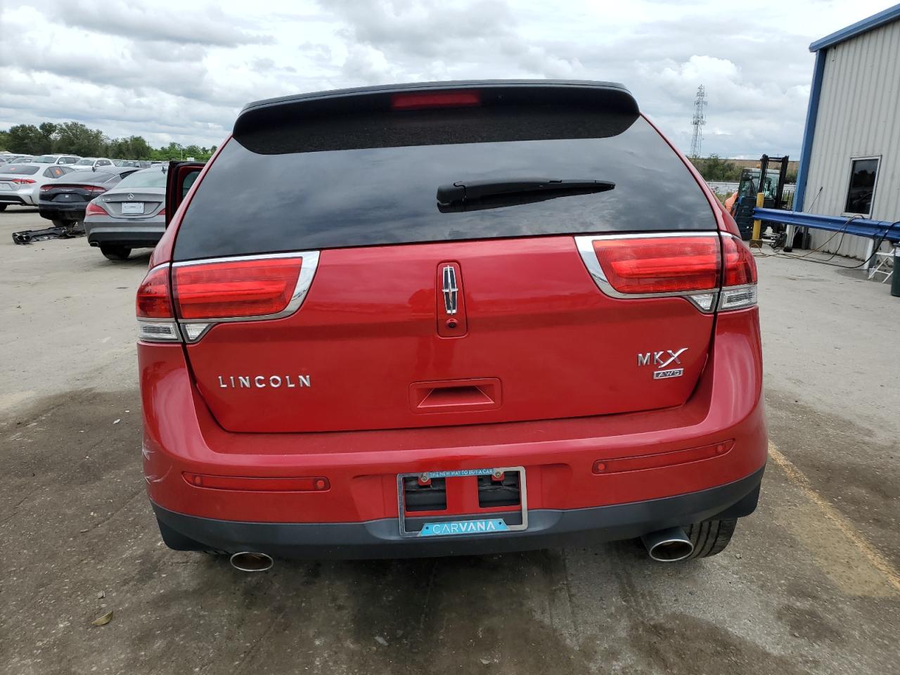 Photo 5 VIN: 2LMDJ8JKXCBL16103 - LINCOLN MKX 