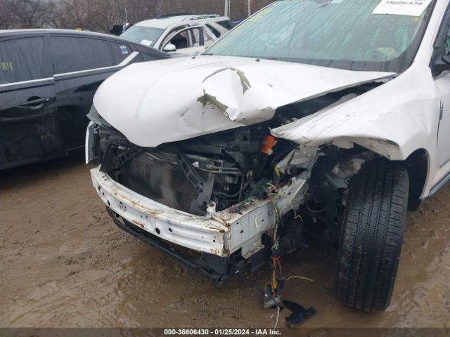 Photo 5 VIN: 2LMDJ8JKXCBL18126 - LINCOLN MKX 