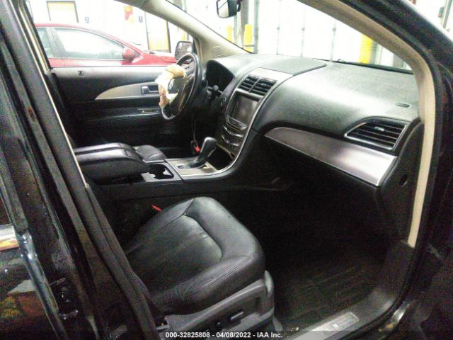 Photo 4 VIN: 2LMDJ8JKXDBL02557 - LINCOLN MKX 