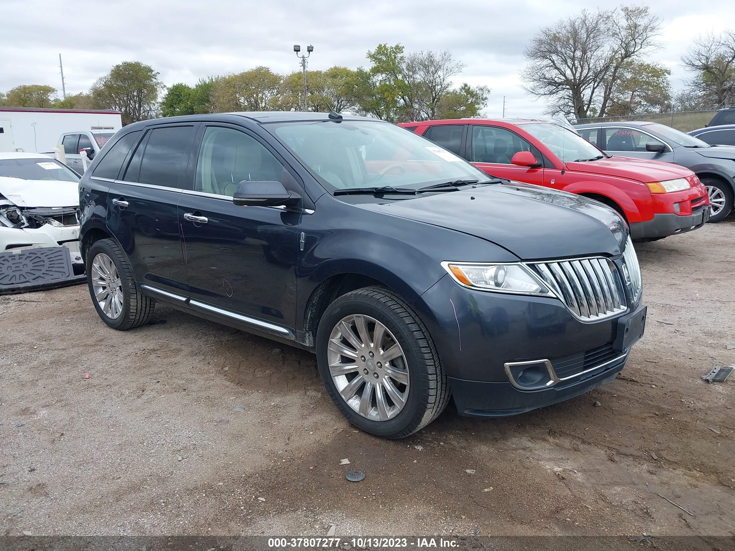 Photo 0 VIN: 2LMDJ8JKXDBL10416 - LINCOLN MKX 