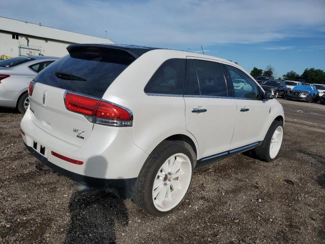 Photo 2 VIN: 2LMDJ8JKXDBL44842 - LINCOLN MKX 