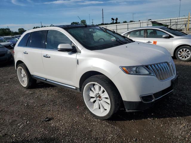 Photo 3 VIN: 2LMDJ8JKXDBL44842 - LINCOLN MKX 