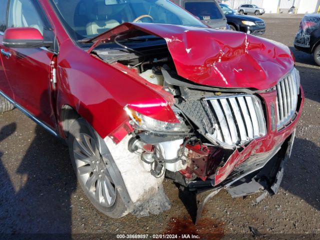 Photo 5 VIN: 2LMDJ8JKXEBL00891 - LINCOLN MKX 