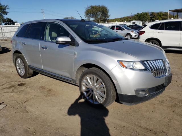 Photo 3 VIN: 2LMDJ8JKXEBL06481 - LINCOLN MKX 