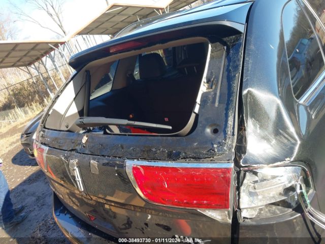 Photo 5 VIN: 2LMDJ8JKXFBL20639 - LINCOLN MKX 