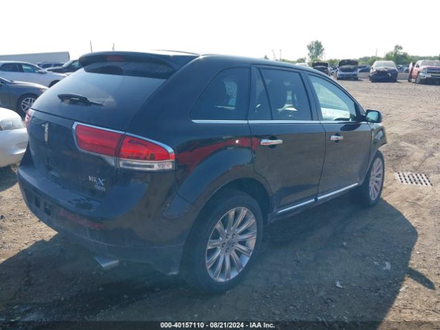 Photo 3 VIN: 2LMDJ8JKXFBL24240 - LINCOLN MKX 