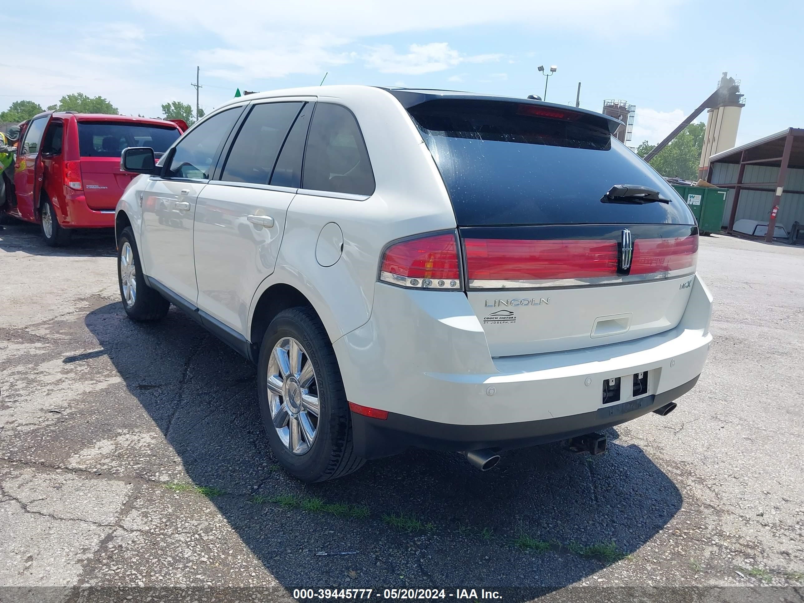 Photo 2 VIN: 2LMDU68C08BJ14436 - LINCOLN MKX 