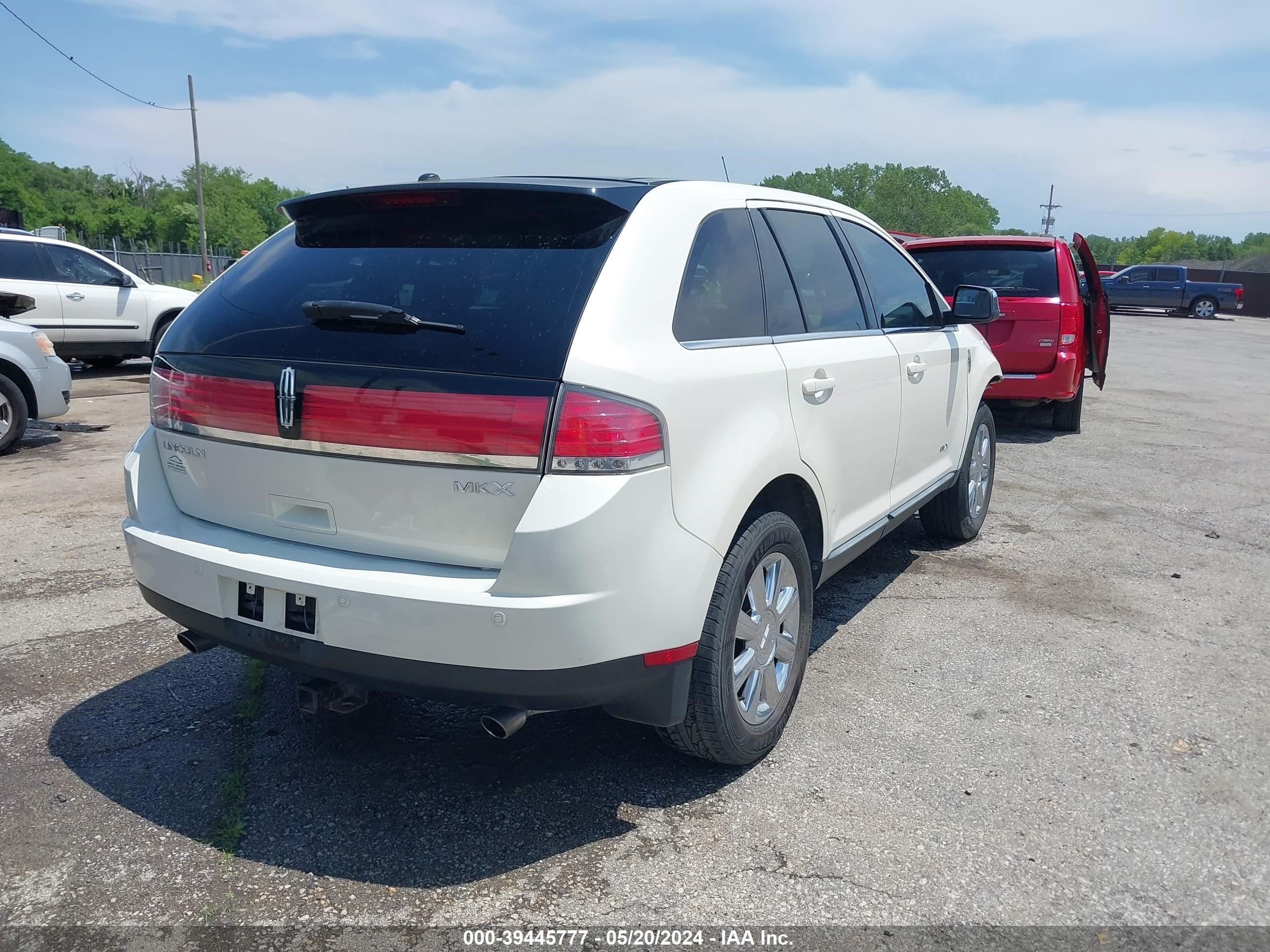 Photo 3 VIN: 2LMDU68C08BJ14436 - LINCOLN MKX 