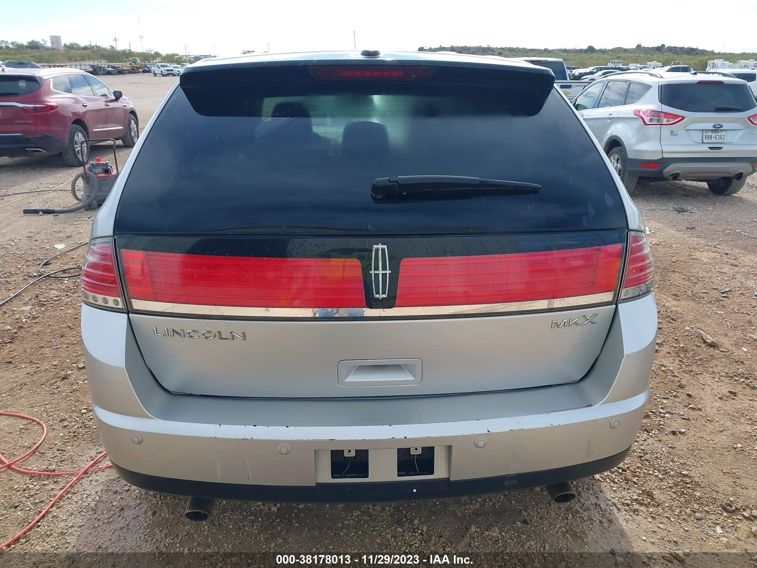 Photo 14 VIN: 2LMDU68C09BJ07908 - LINCOLN MKX 