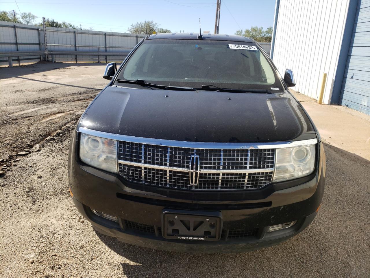 Photo 4 VIN: 2LMDU68C09BJ08881 - LINCOLN MKX 