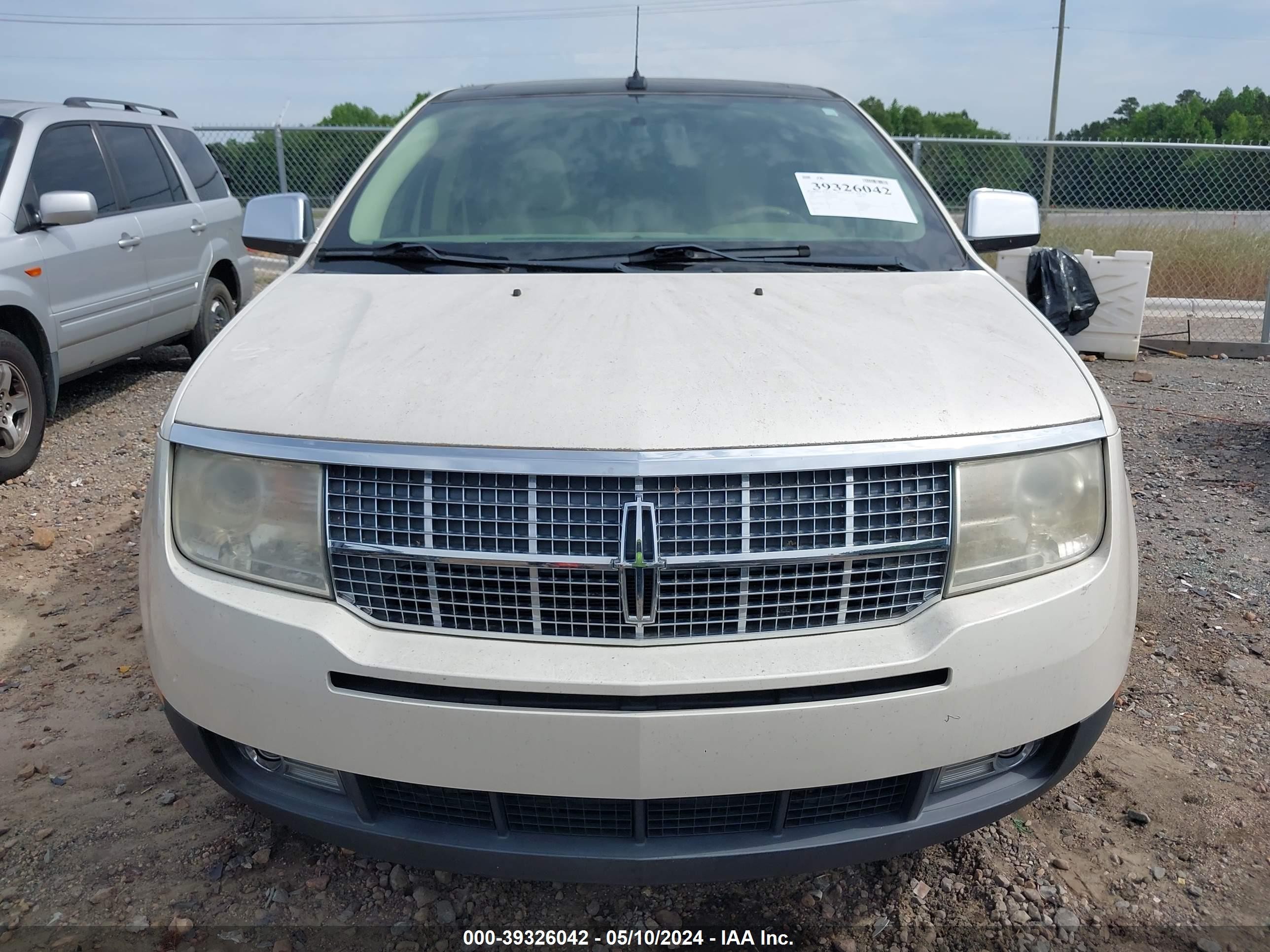 Photo 5 VIN: 2LMDU68C17BJ29641 - LINCOLN MKX 