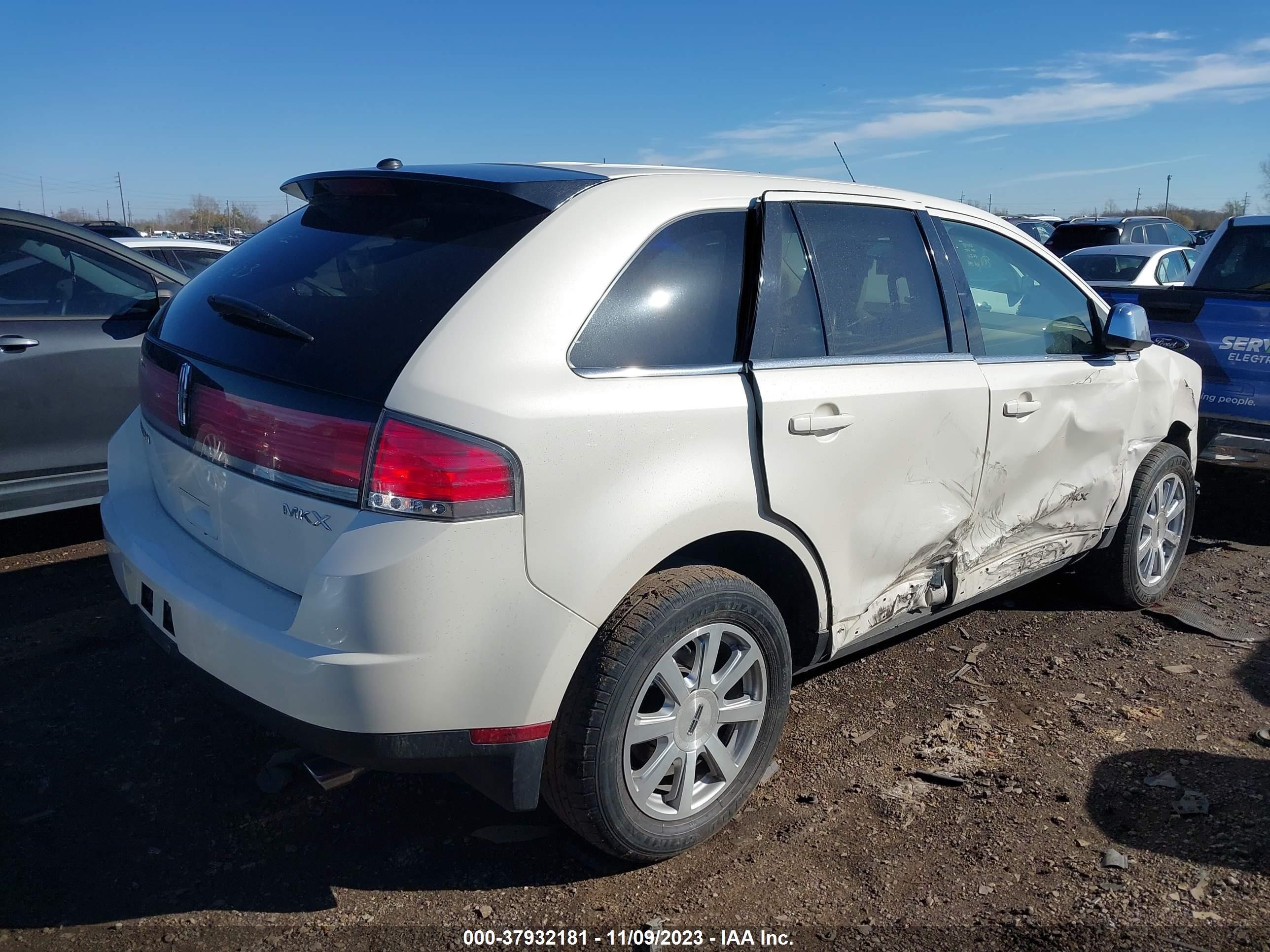 Photo 3 VIN: 2LMDU68C27BJ33164 - LINCOLN MKX 