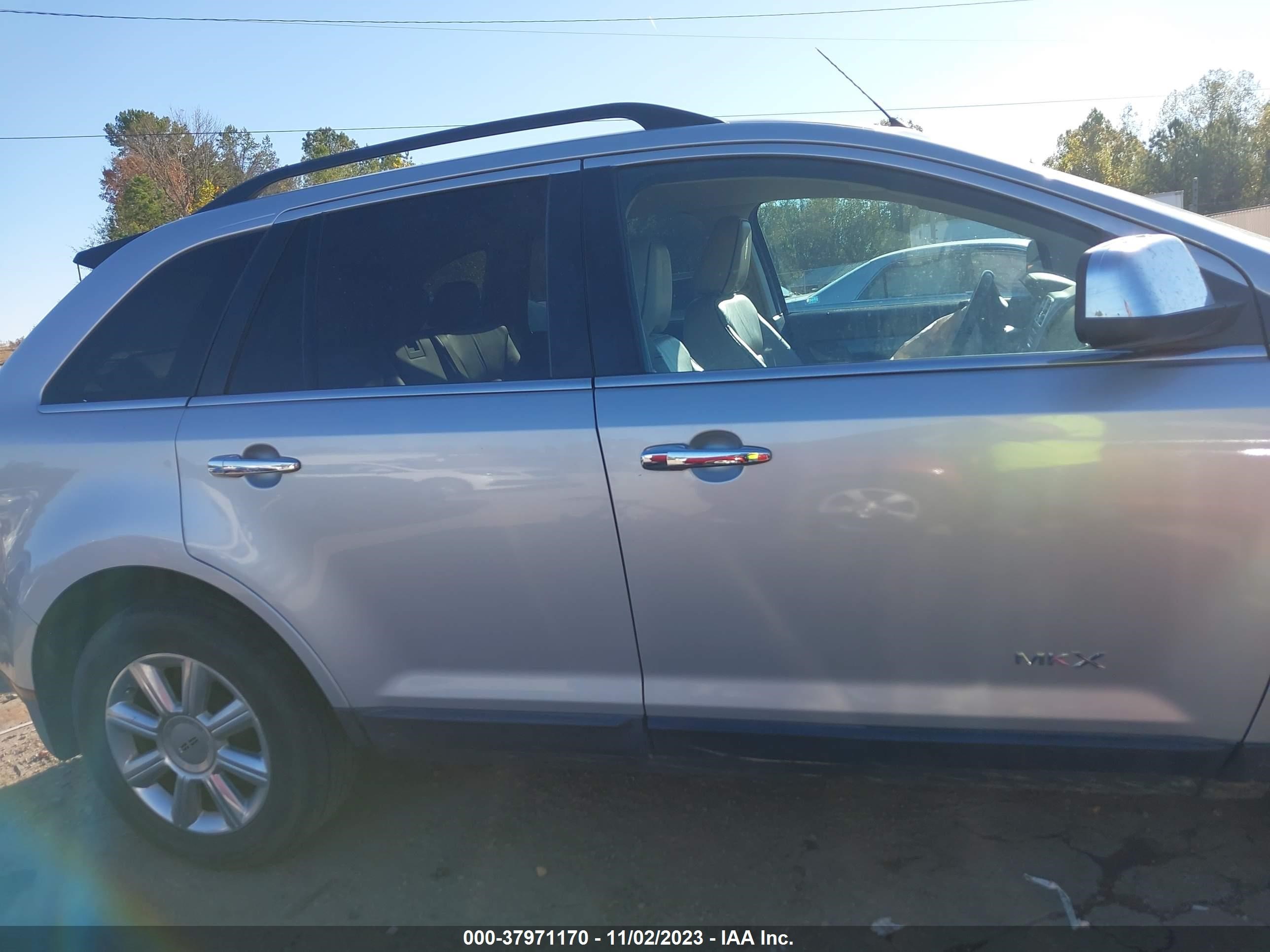 Photo 12 VIN: 2LMDU68C39BJ04386 - LINCOLN MKX 