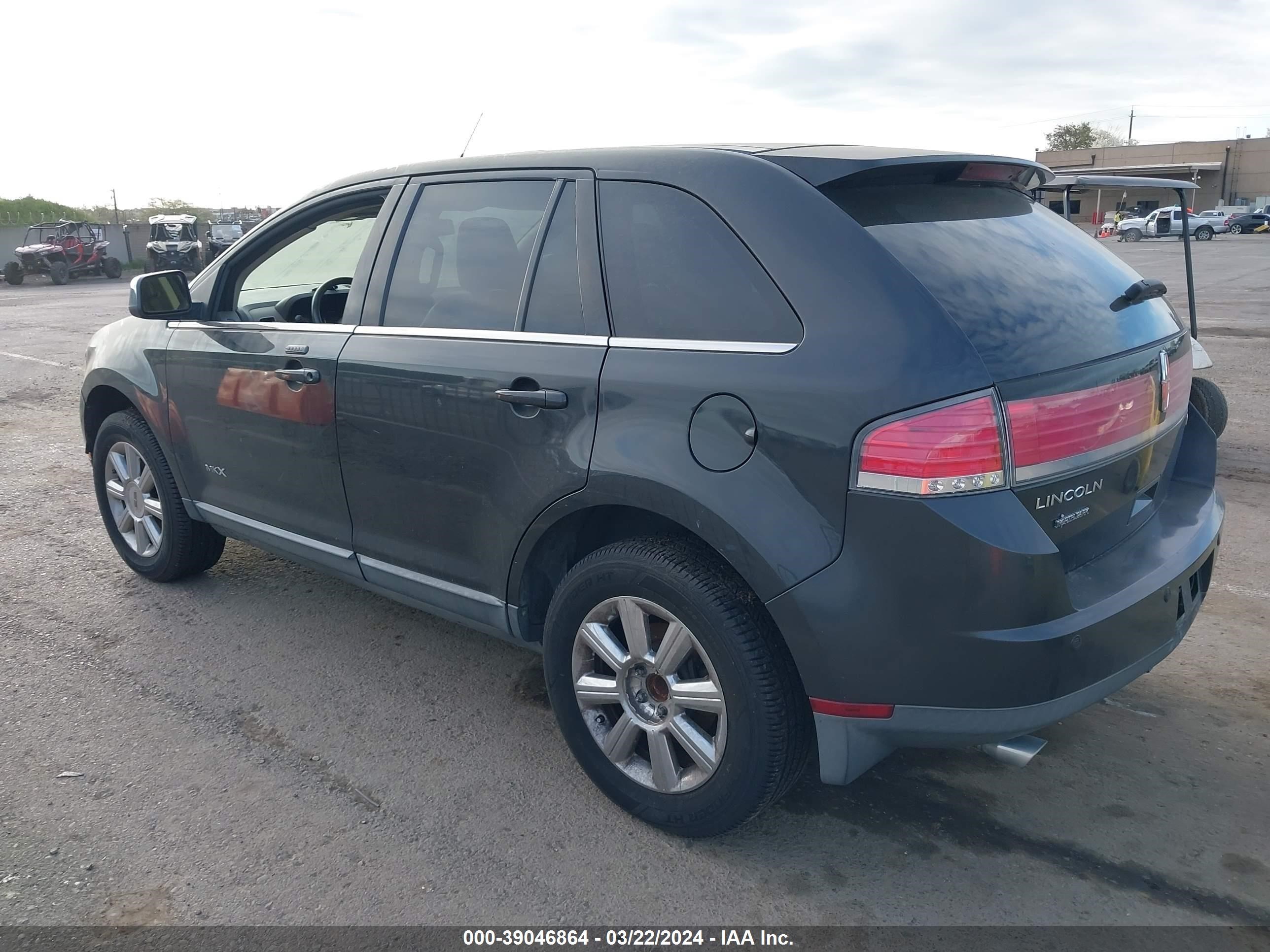 Photo 2 VIN: 2LMDU68C47BJ34297 - LINCOLN MKX 