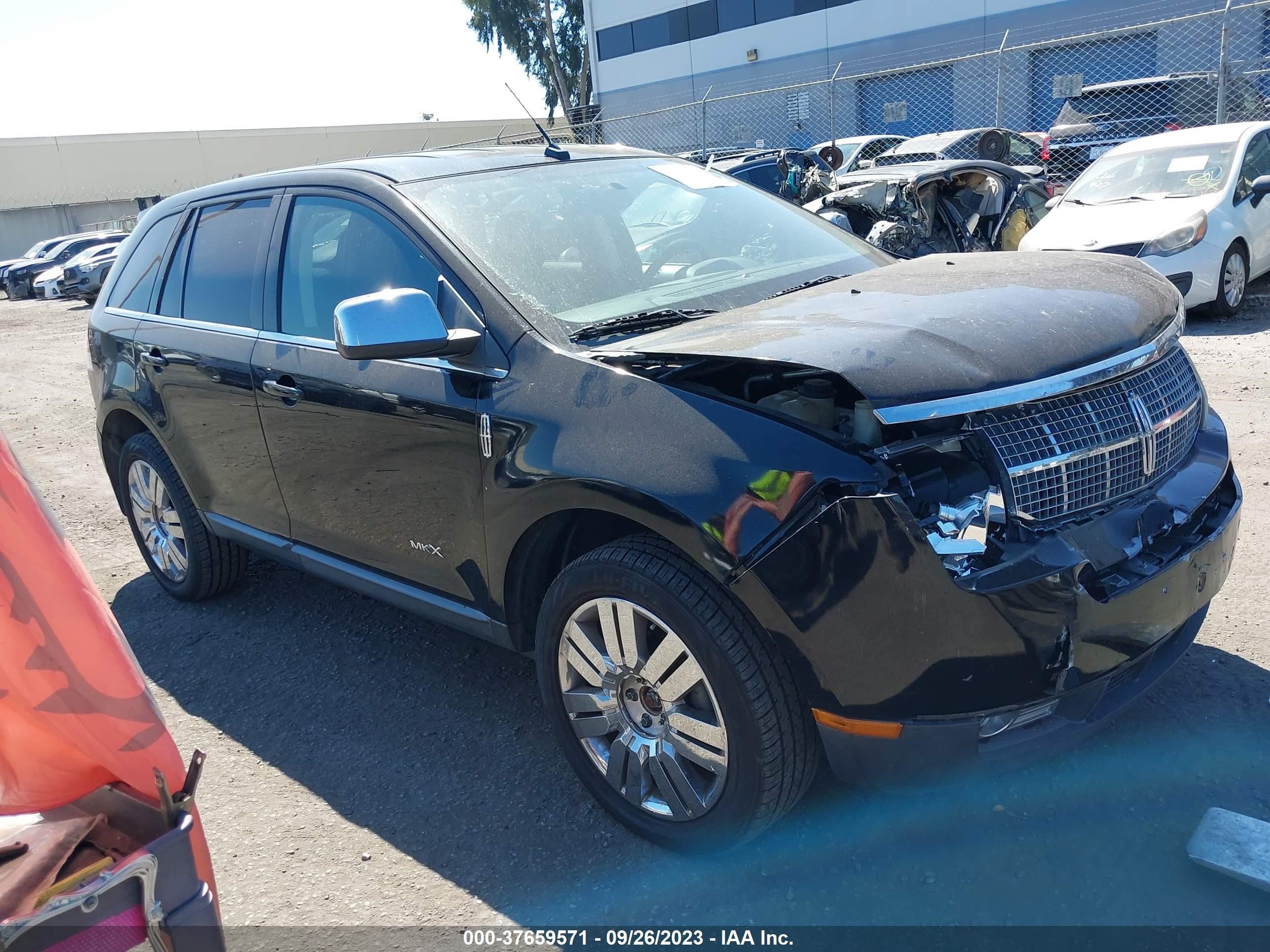 Photo 0 VIN: 2LMDU68C68BJ20581 - LINCOLN MKX 