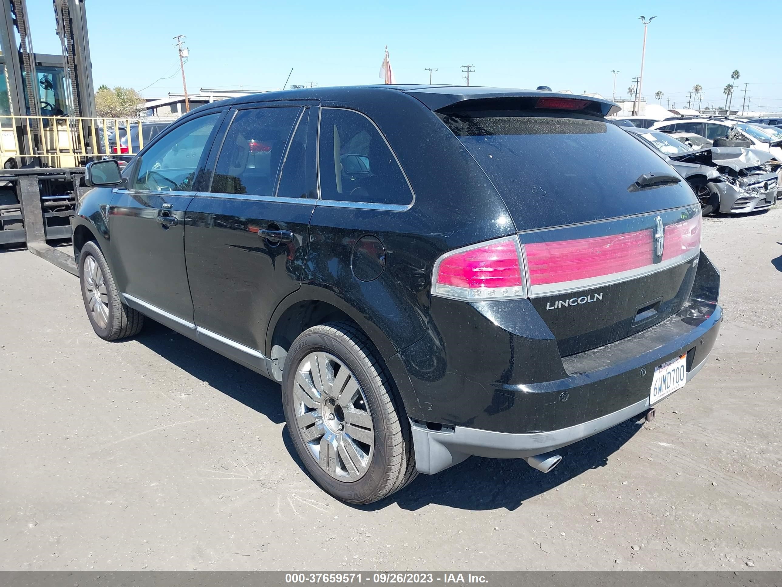 Photo 2 VIN: 2LMDU68C68BJ20581 - LINCOLN MKX 