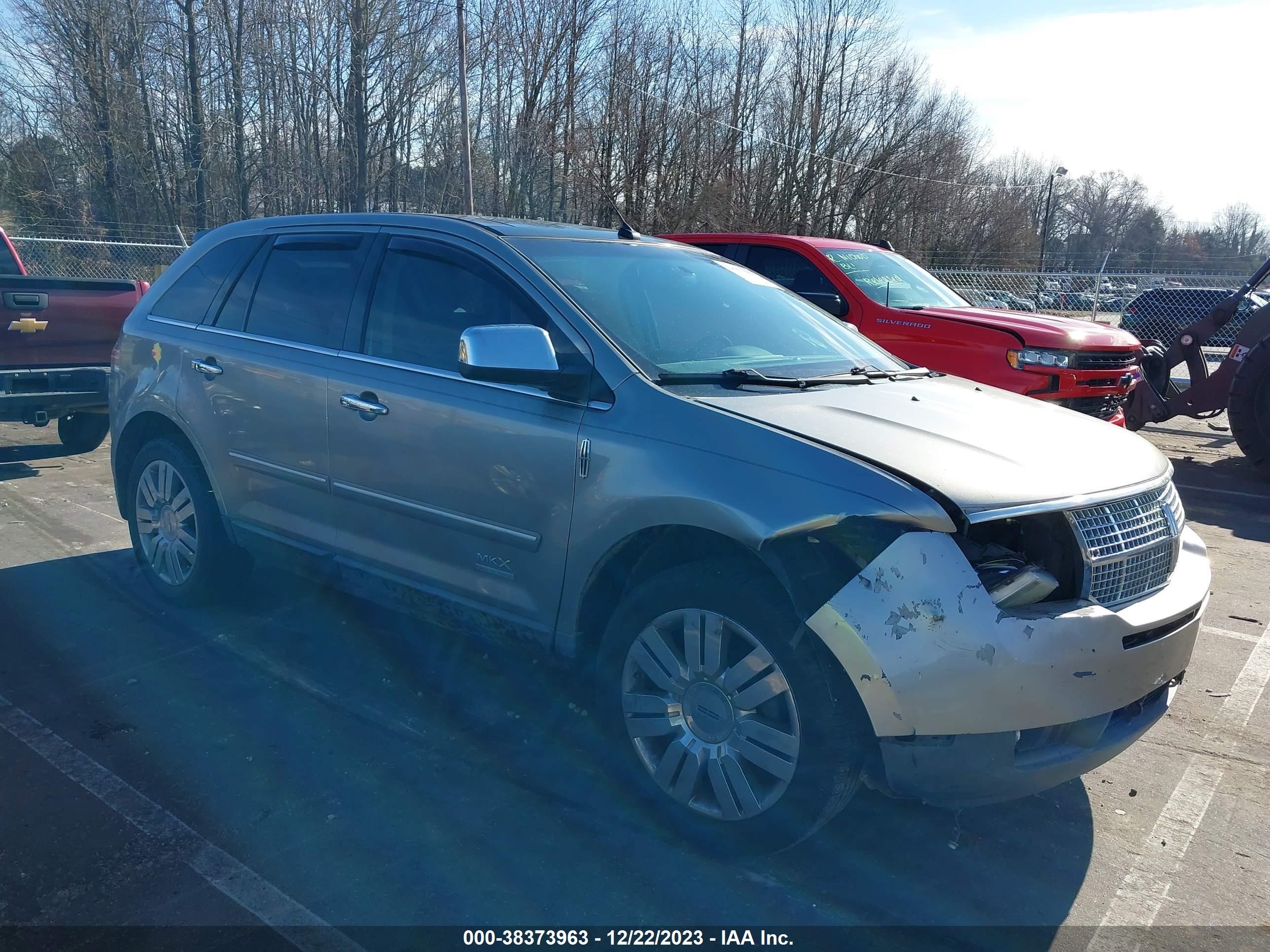 Photo 0 VIN: 2LMDU68C68BJ33721 - LINCOLN MKX 