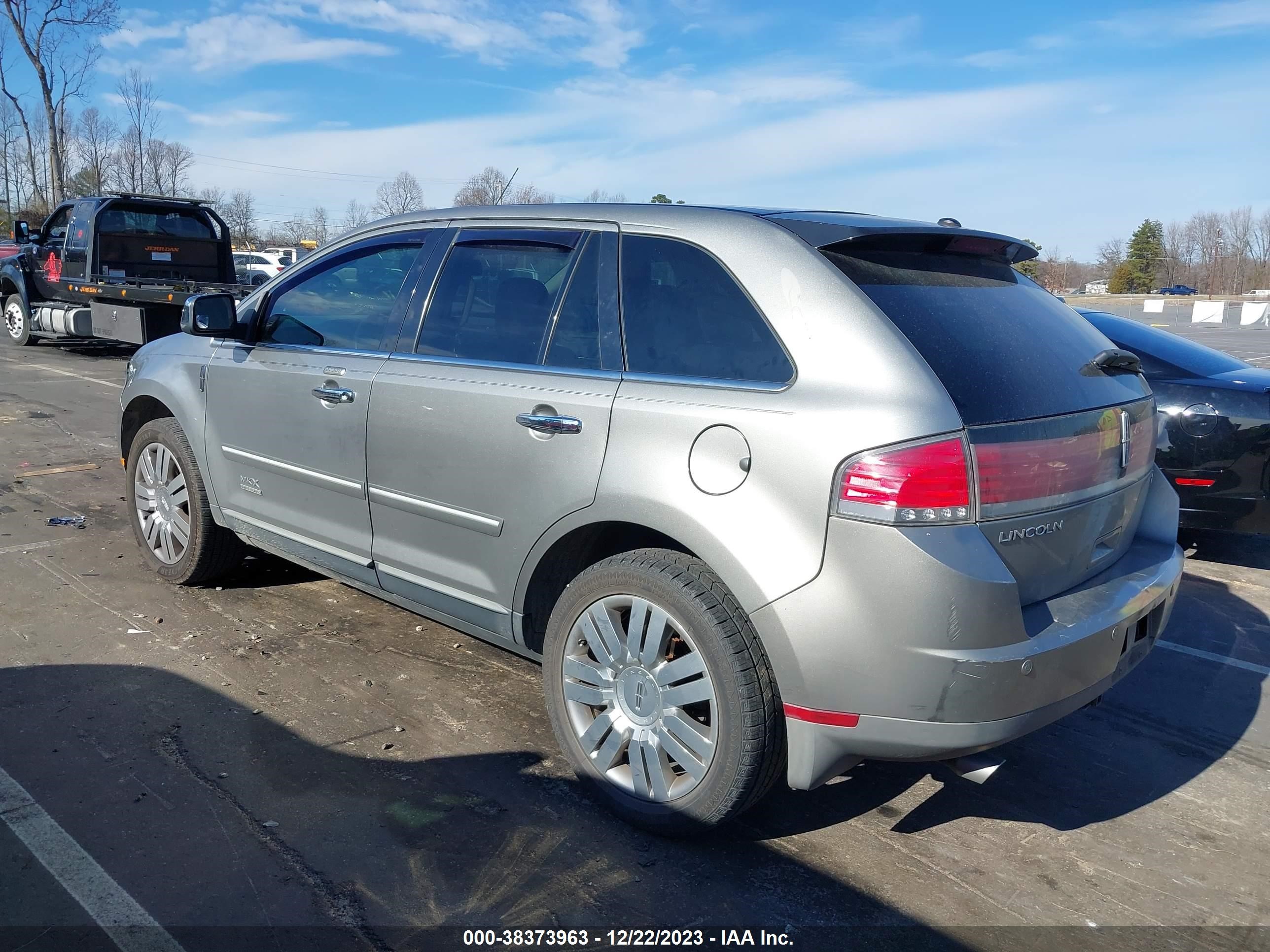 Photo 2 VIN: 2LMDU68C68BJ33721 - LINCOLN MKX 