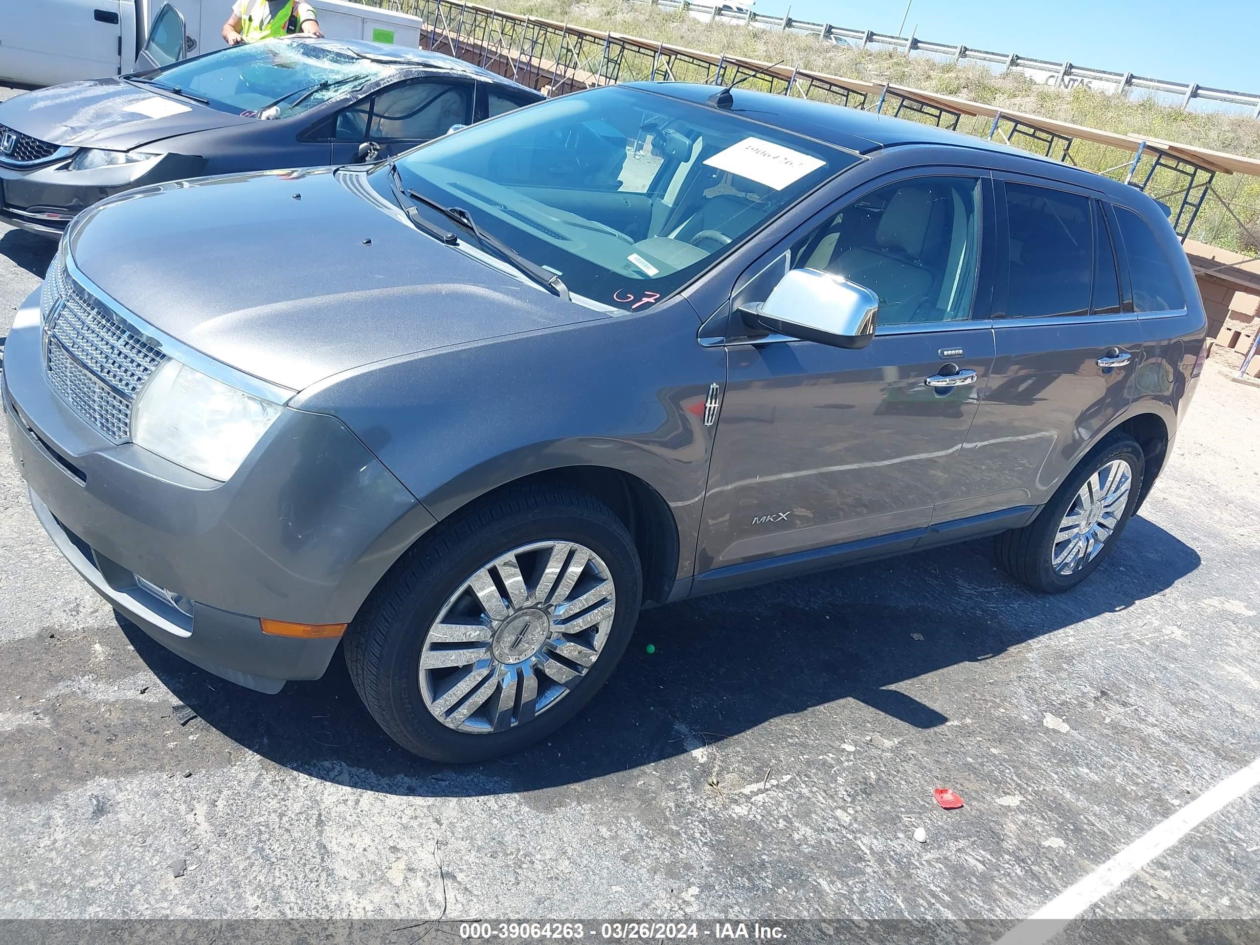 Photo 1 VIN: 2LMDU68C69BJ11333 - LINCOLN MKX 