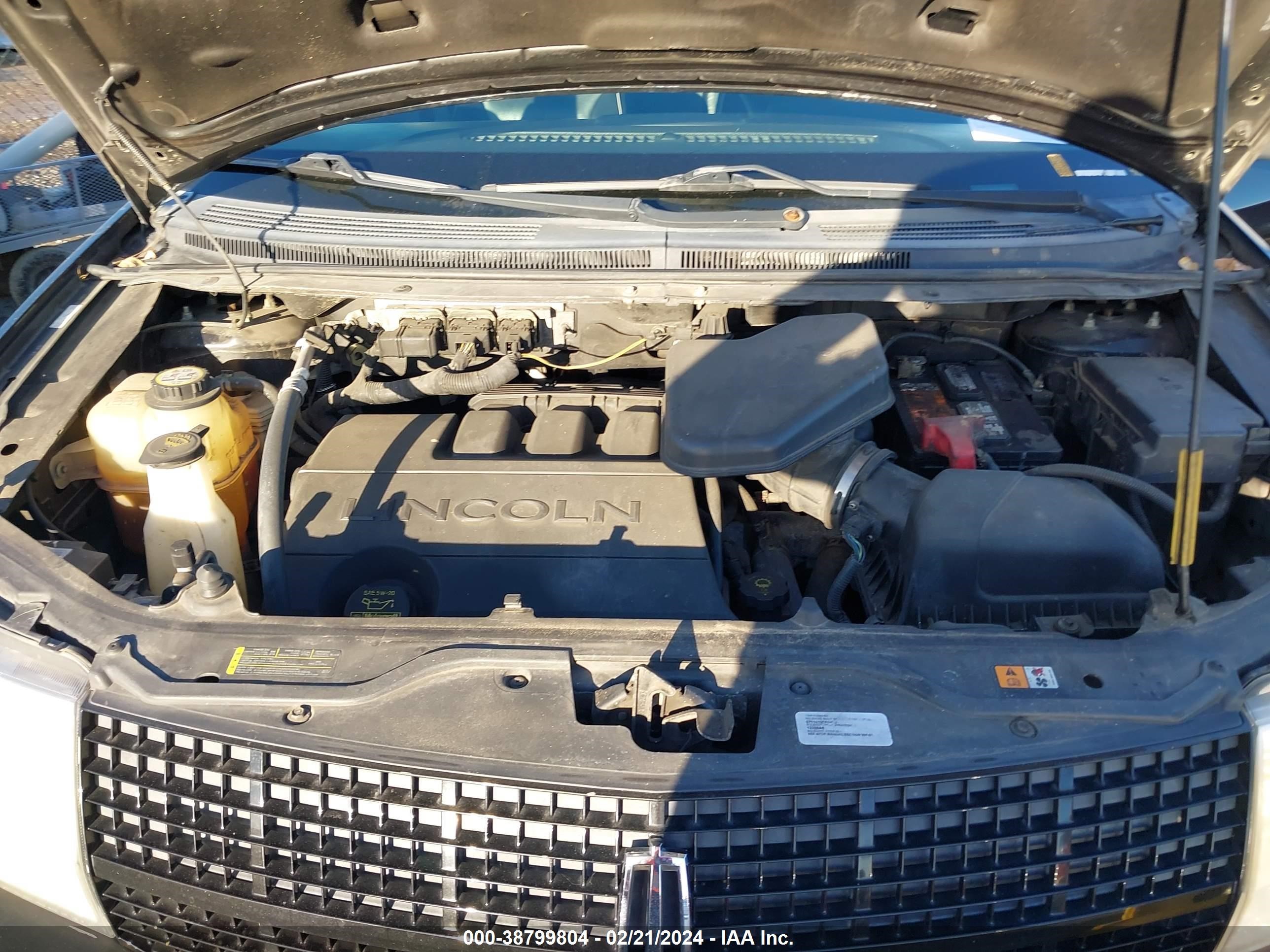 Photo 9 VIN: 2LMDU68C88BJ27242 - LINCOLN MKX 