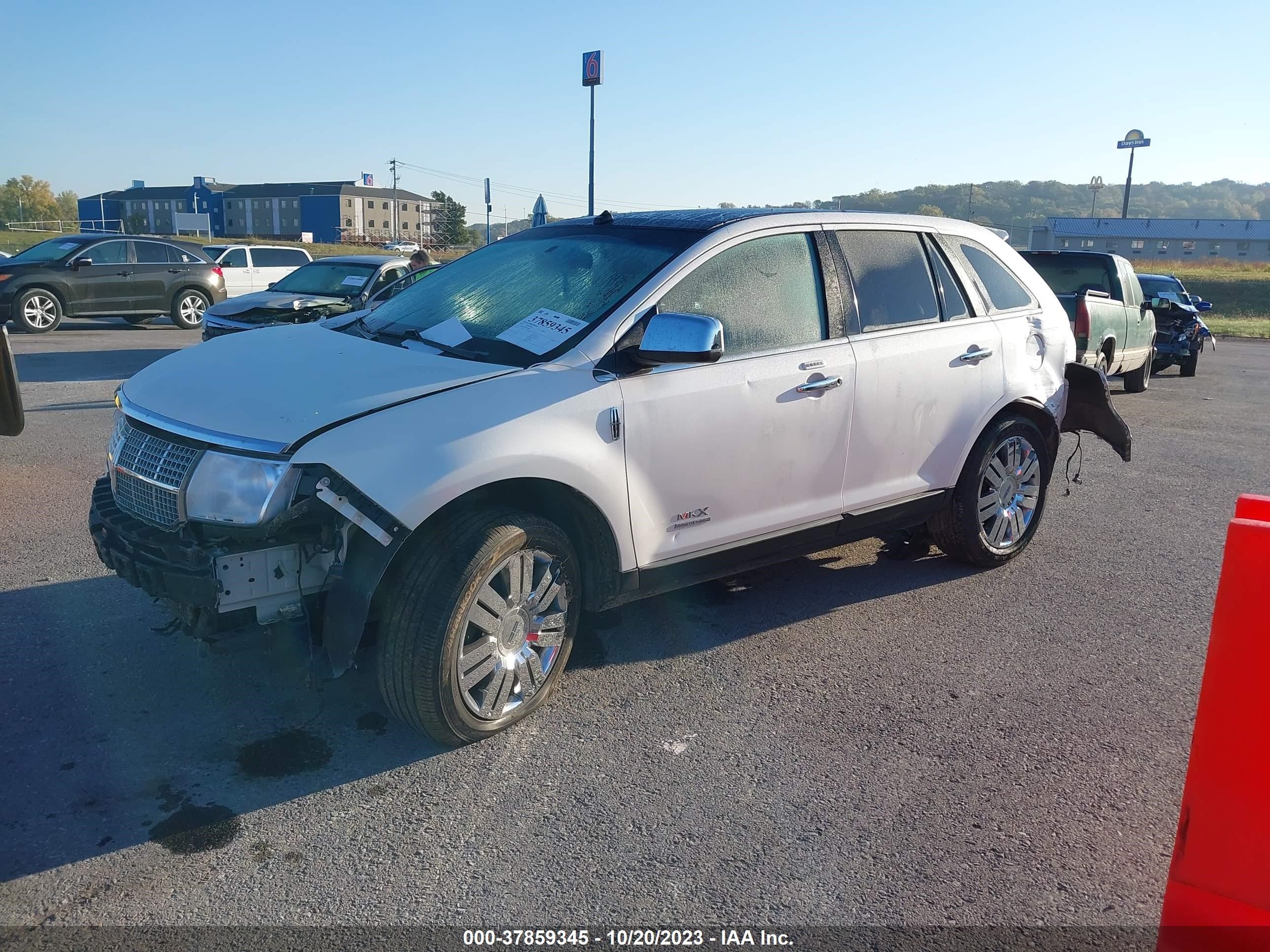 Photo 1 VIN: 2LMDU68C99BJ00889 - LINCOLN MKX 