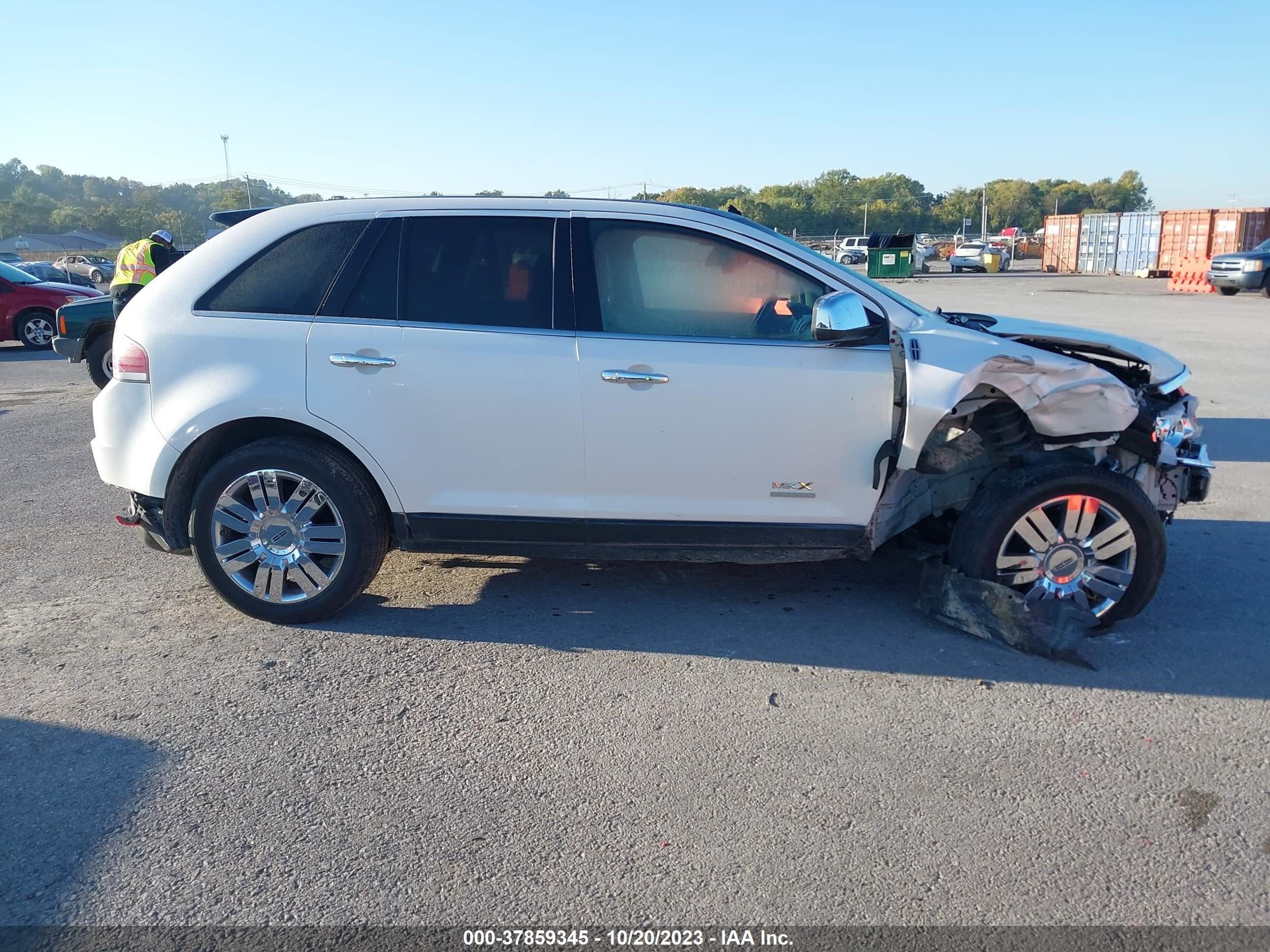 Photo 13 VIN: 2LMDU68C99BJ00889 - LINCOLN MKX 