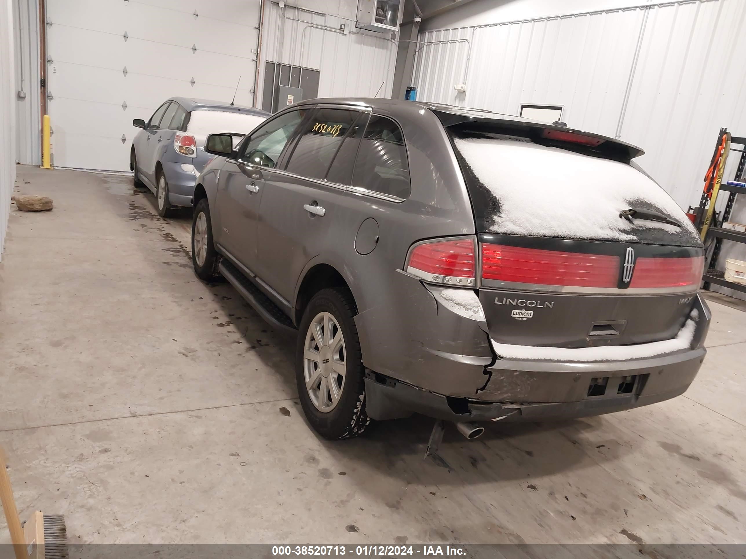 Photo 2 VIN: 2LMDU68C99BJ10628 - LINCOLN MKX 