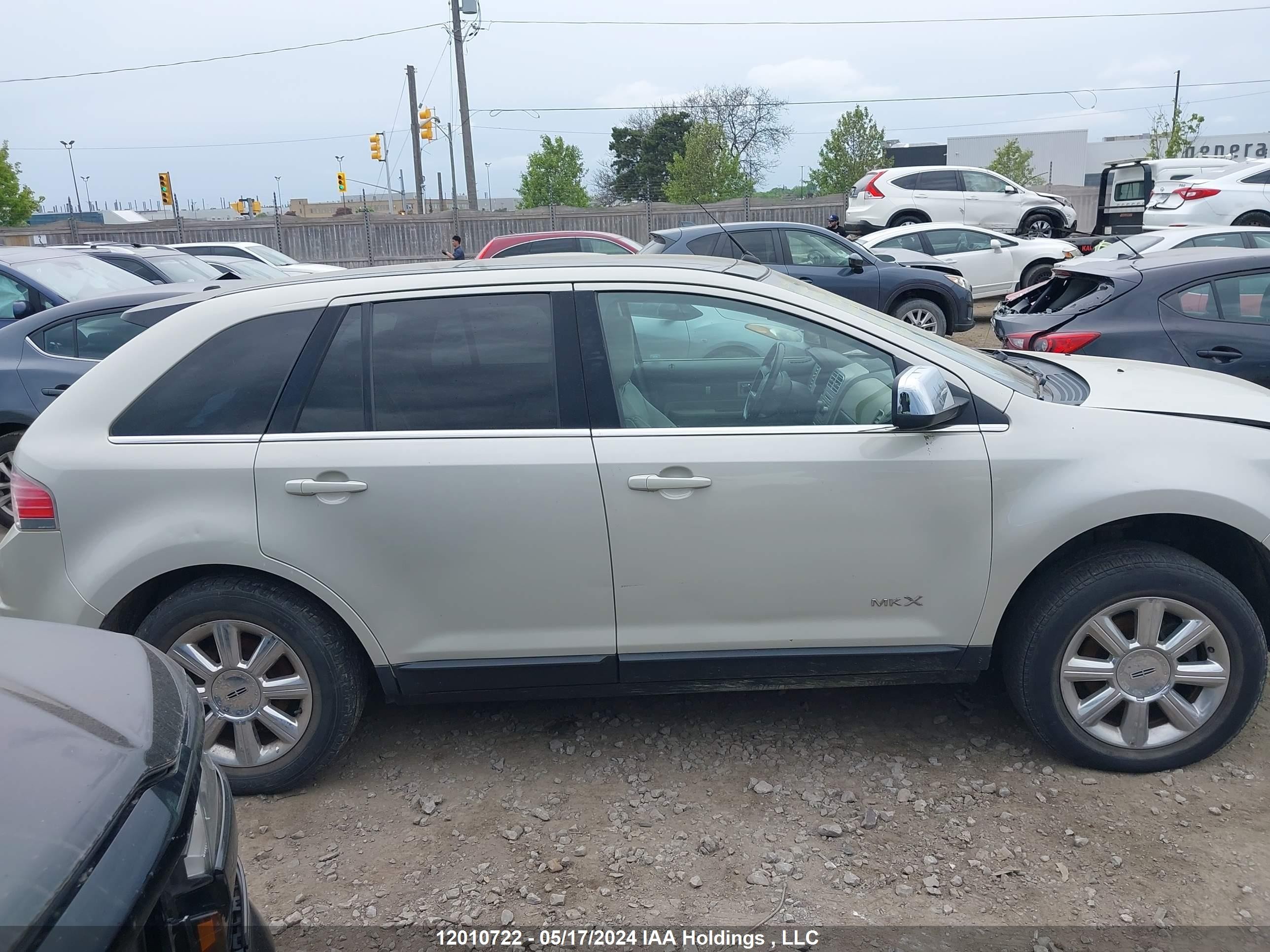 Photo 12 VIN: 2LMDU88C07BJ28377 - LINCOLN MKX 