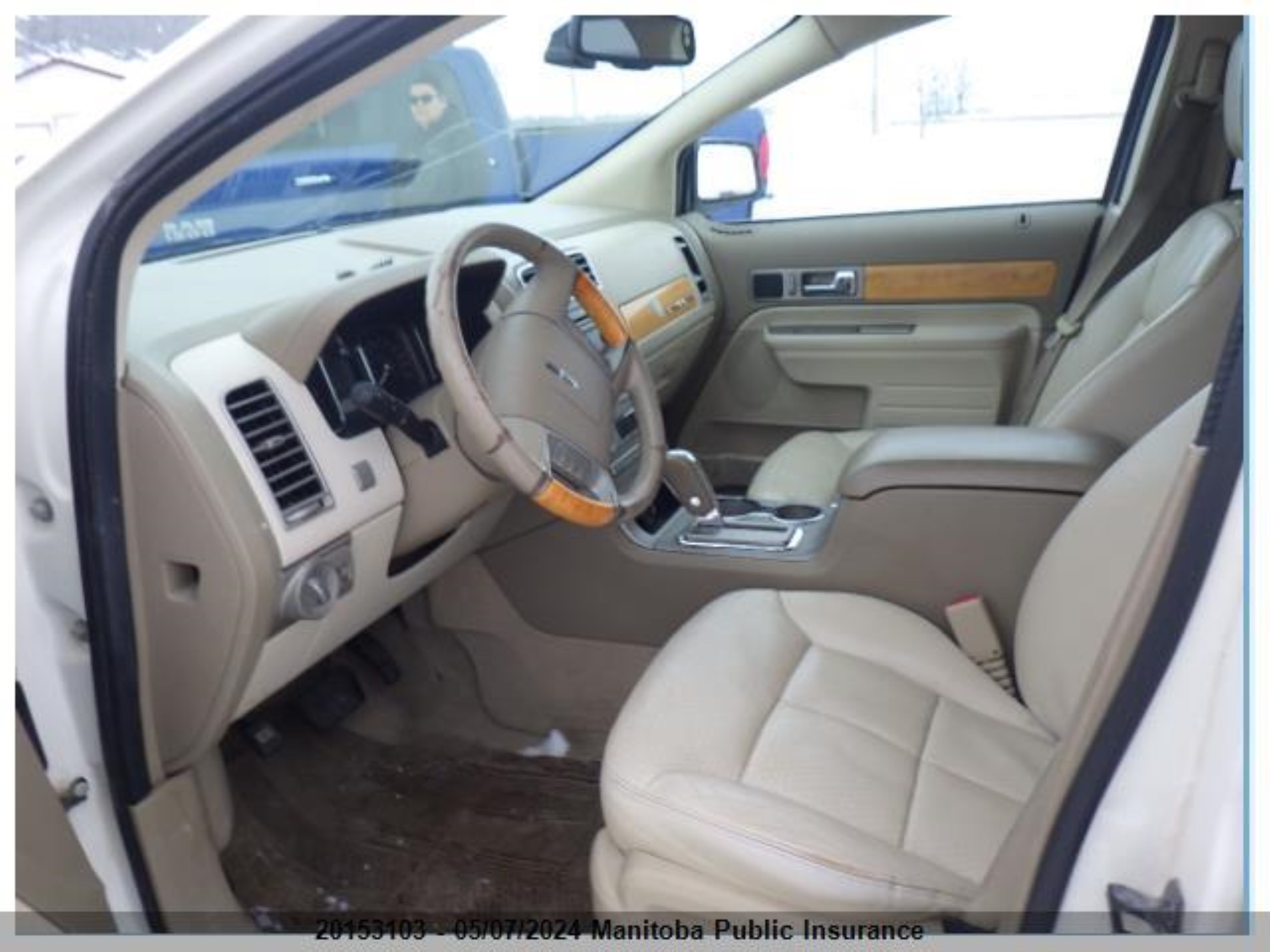 Photo 4 VIN: 2LMDU88C17BJ02757 - LINCOLN MKX 