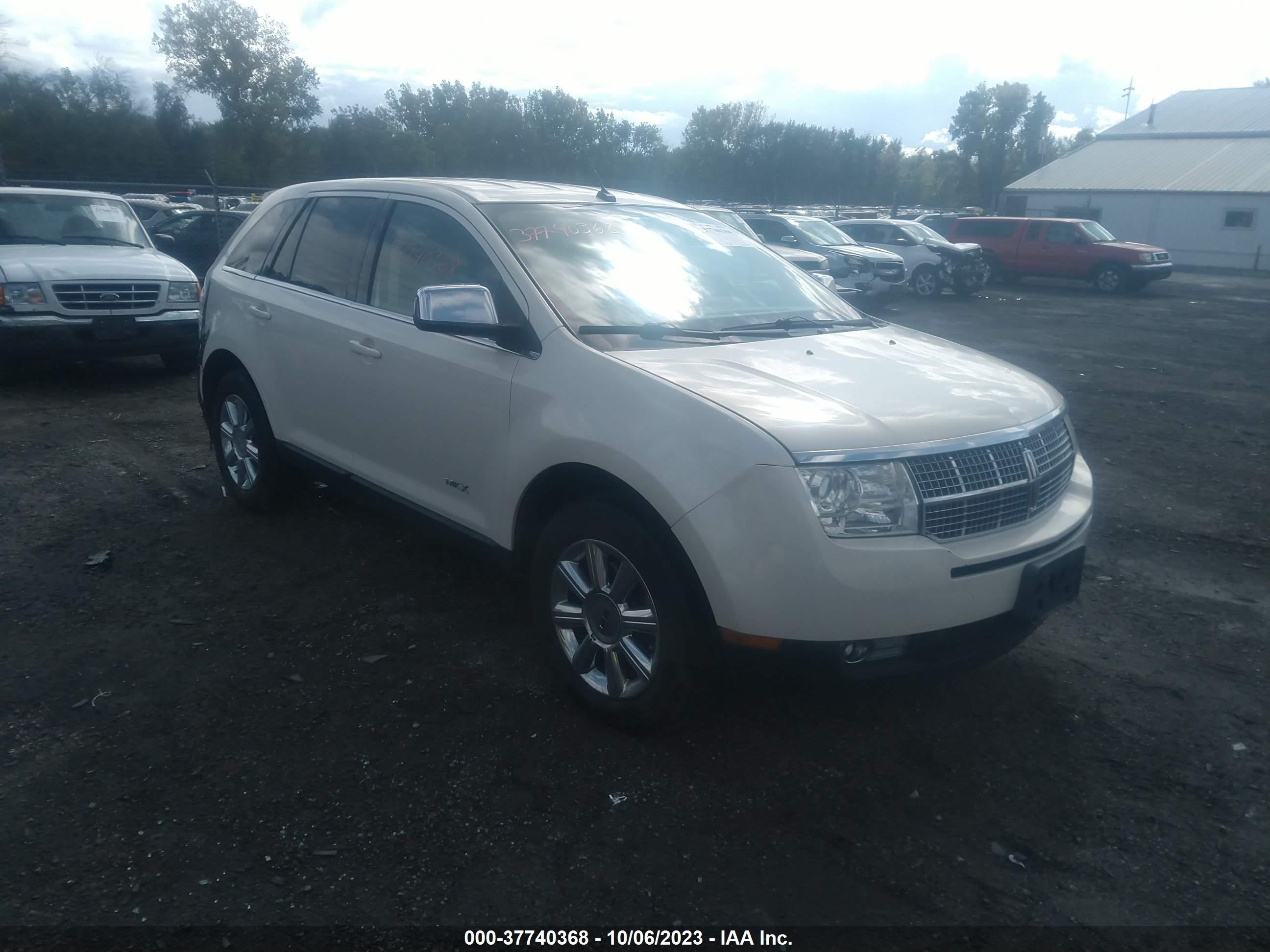 Photo 0 VIN: 2LMDU88C17BJ08204 - LINCOLN MKX 