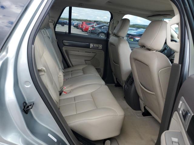 Photo 9 VIN: 2LMDU88C17BJ31322 - LINCOLN MKX 