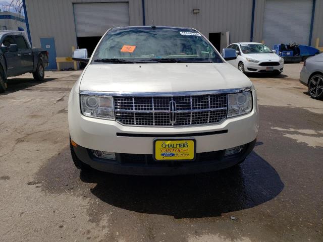 Photo 4 VIN: 2LMDU88C17BJ33717 - LINCOLN MKX 