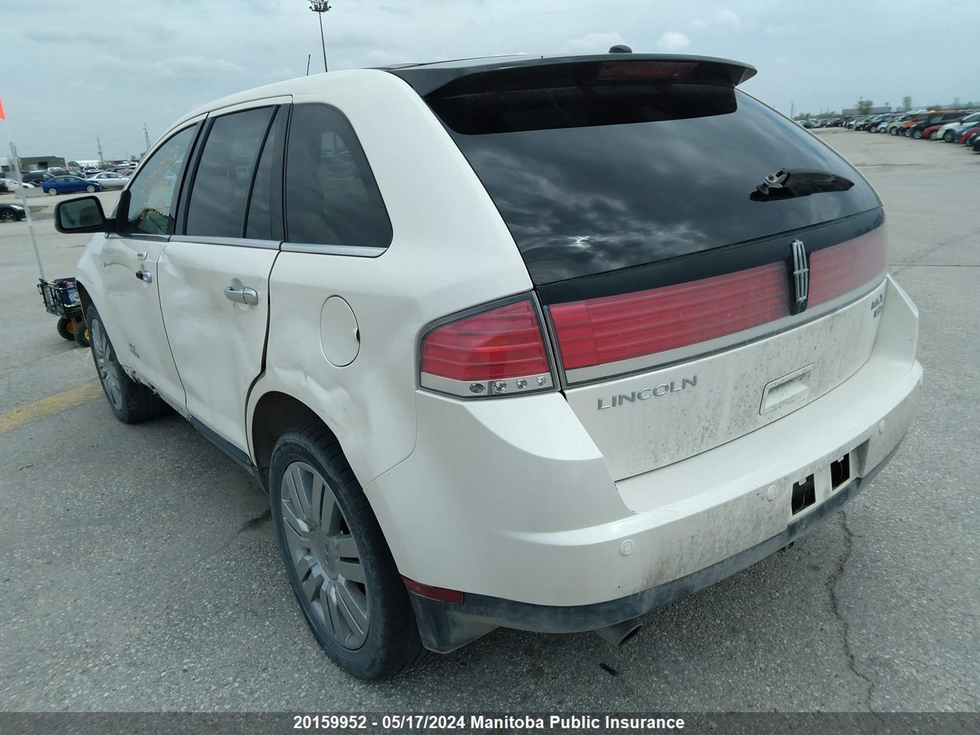 Photo 2 VIN: 2LMDU88C18BJ05935 - LINCOLN MKX 