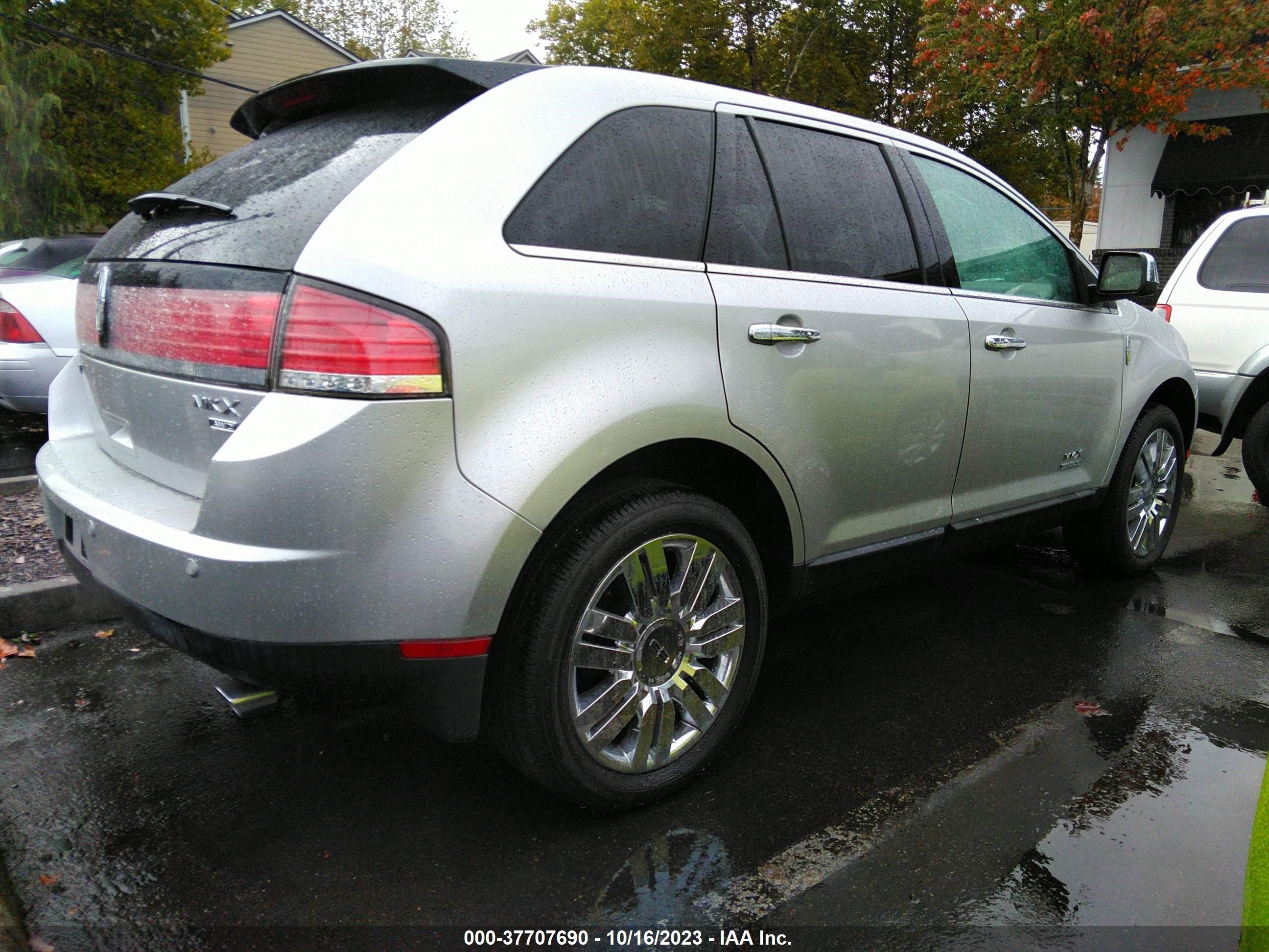 Photo 3 VIN: 2LMDU88C39BJ13004 - LINCOLN MKX 